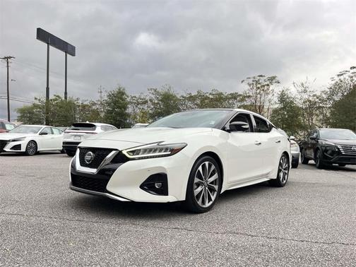 2022 Nissan Maxima Platinum