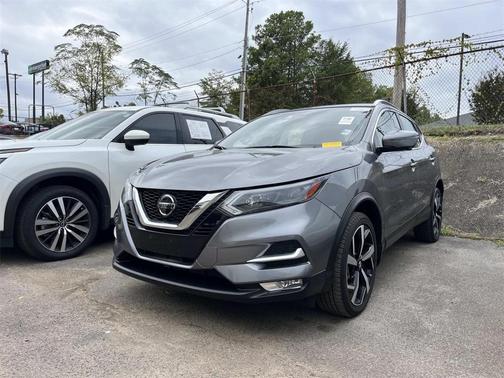 2022 Nissan Rogue Sport SL