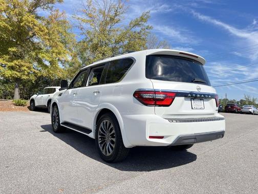 2024 Nissan Armada Platinum