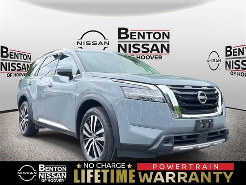 2023 Nissan Pathfinder Platinum