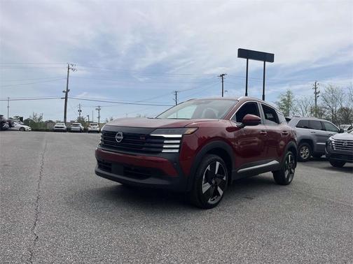 2026 Nissan Kicks SR