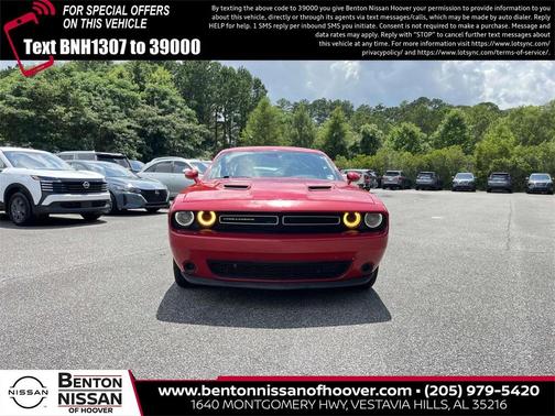 2015 Dodge Challenger SXT