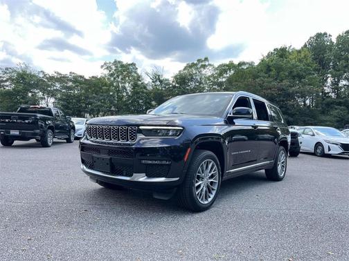 2023 Jeep Grand Cherokee L Summit