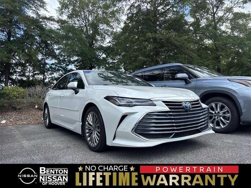 2022 Toyota Avalon Hybrid Limited