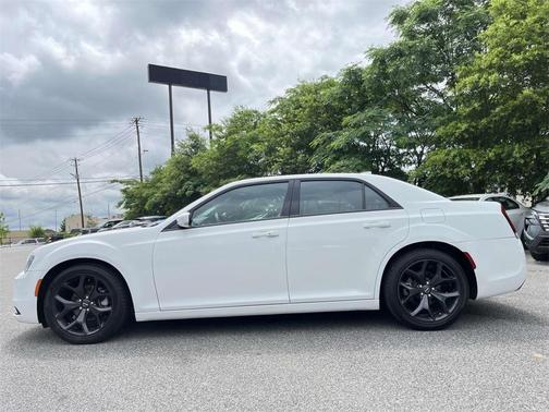 2021 Chrysler 300 S