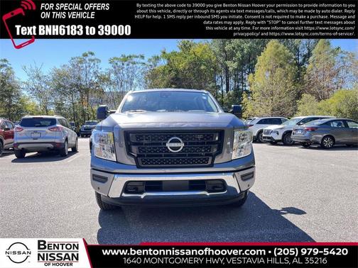 2024 Nissan Titan SV