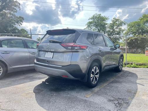 2022 Nissan Rogue SV