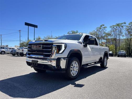 2024 GMC Sierra 2500 SLT