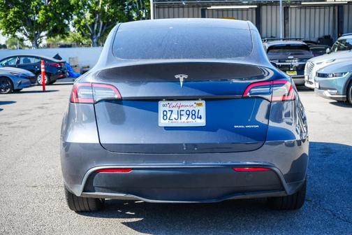 2021 Tesla Model Y Long Range