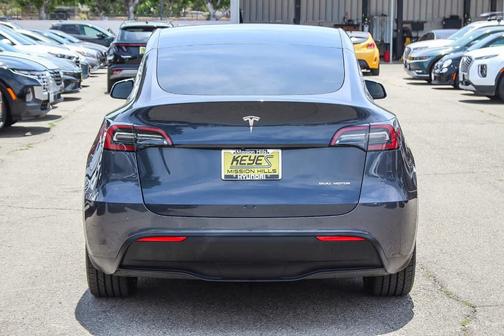 2021 Tesla Model Y Long Range