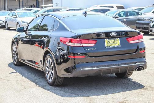 2019 Kia Optima LX