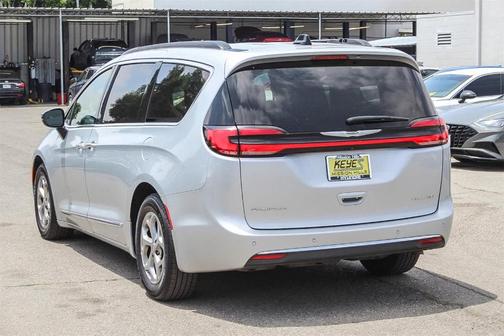 2023 Chrysler Pacifica Limited