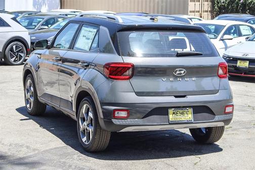 2025 Hyundai VENUE Limited