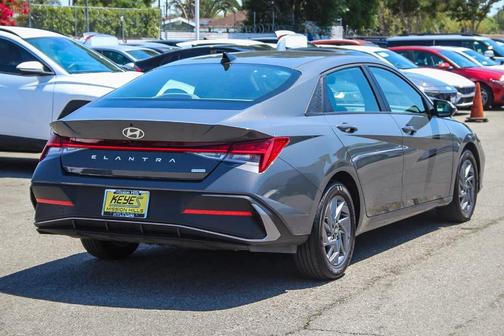 2024 Hyundai ELANTRA HEV Blue