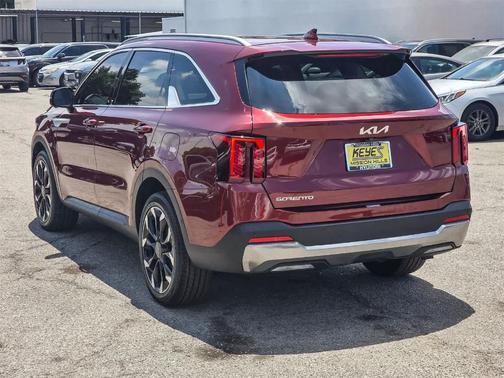 2024 Kia Sorento SX