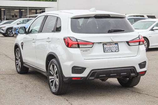 2020 Mitsubishi Outlander Sport ES