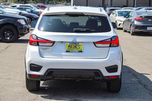 2020 Mitsubishi Outlander Sport ES