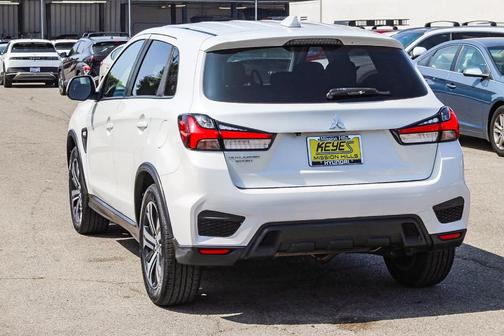 2020 Mitsubishi Outlander Sport ES