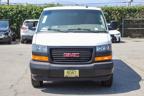 2023 GMC Savana 2500 Work Van