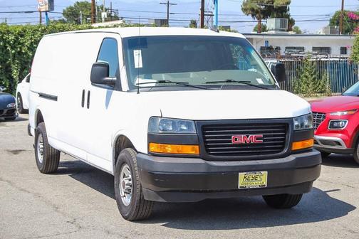 2023 GMC Savana 2500 Work Van