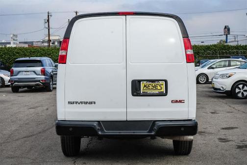 2023 GMC Savana 2500 Work Van