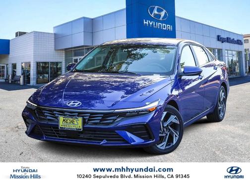2025 Hyundai ELANTRA SEL Convenience