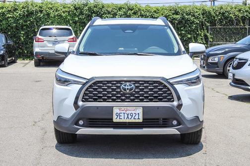 2023 Toyota Corolla Cross XLE