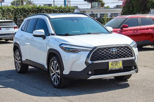 2023 Toyota Corolla Cross XLE