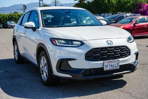 2023 Honda HR-V LX