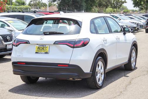 2023 Honda HR-V LX