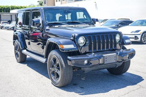 2021 Jeep Wrangler Unlimited Sahara Altitude