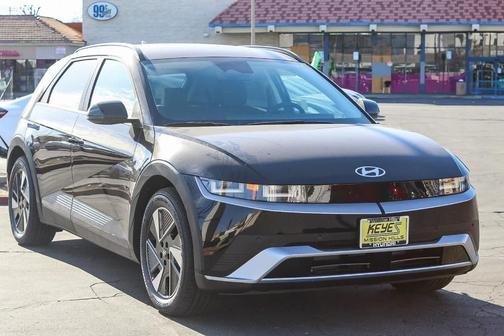 2025 Hyundai IONIQ 5 SEL