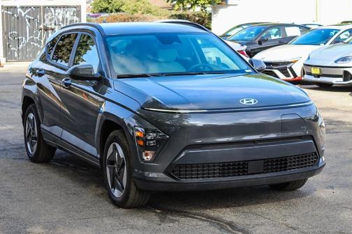 2025 Hyundai KONA EV SEL