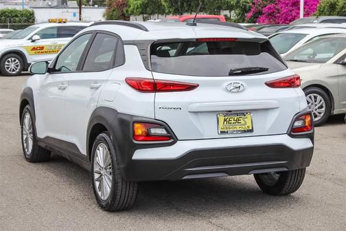 2020 Hyundai KONA SEL