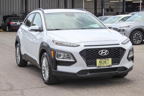 2020 Hyundai KONA SEL