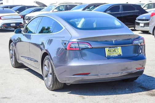 2019 Tesla Model 3 Standard Range Plus