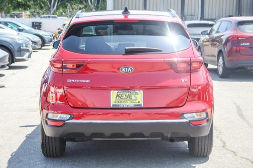 2022 Kia Sportage EX