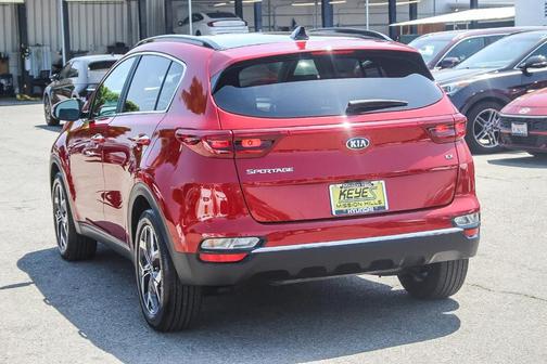 2022 Kia Sportage EX