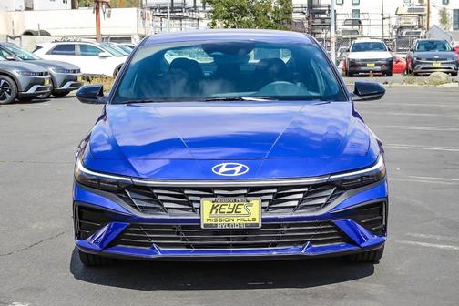 2025 Hyundai ELANTRA HEV SEL Sport