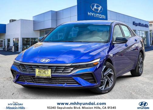 2025 Hyundai ELANTRA HEV SEL Sport