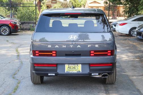 2025 Hyundai SANTA FE SE