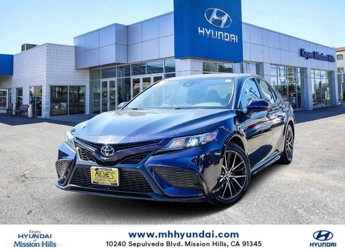 2021 Toyota Camry SE