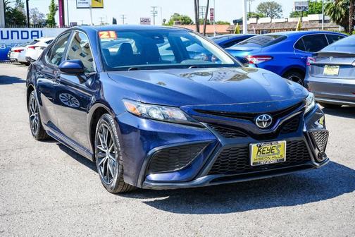 2021 Toyota Camry SE