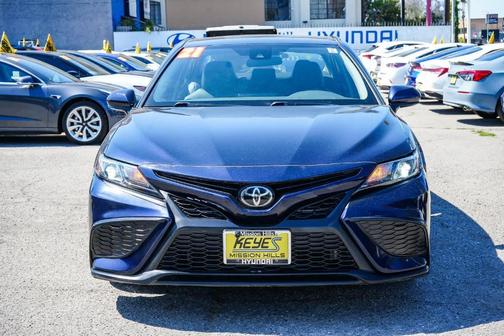 2021 Toyota Camry SE