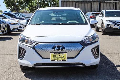 2020 Hyundai IONIQ EV SE