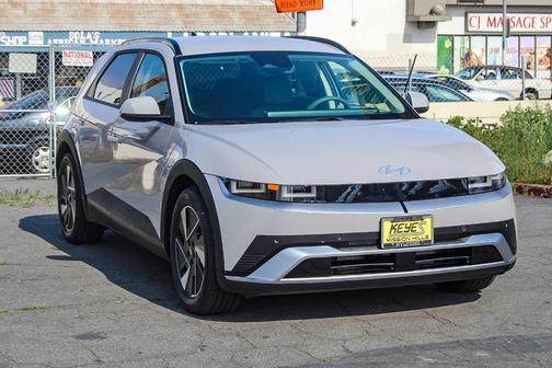 2025 Hyundai IONIQ 5 SEL