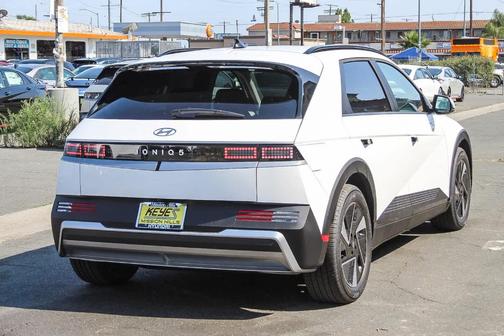 2025 Hyundai IONIQ 5 SEL