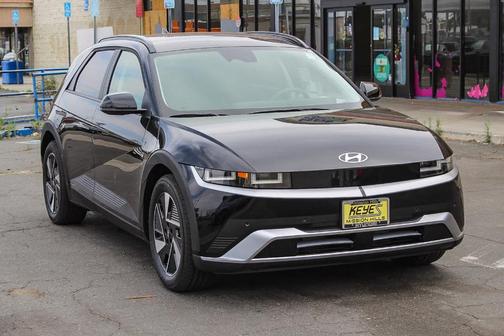 2025 Hyundai IONIQ 5 SEL