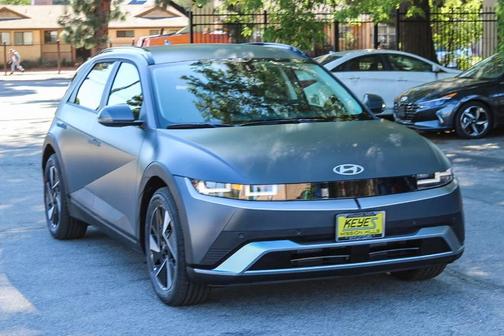 2025 Hyundai IONIQ 5 SEL