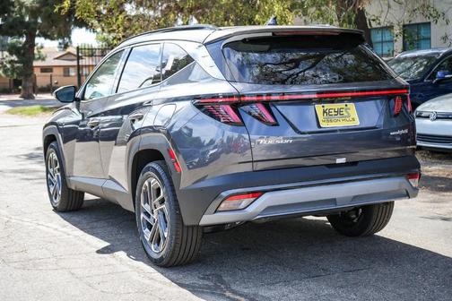 2025 Hyundai TUCSON Hybrid Limited